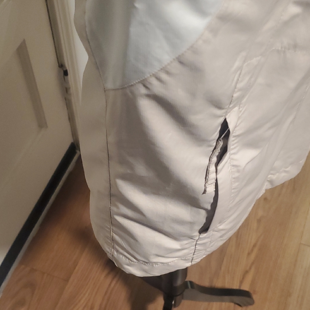 Nike Cream Pull Over Light Jacket - image 8